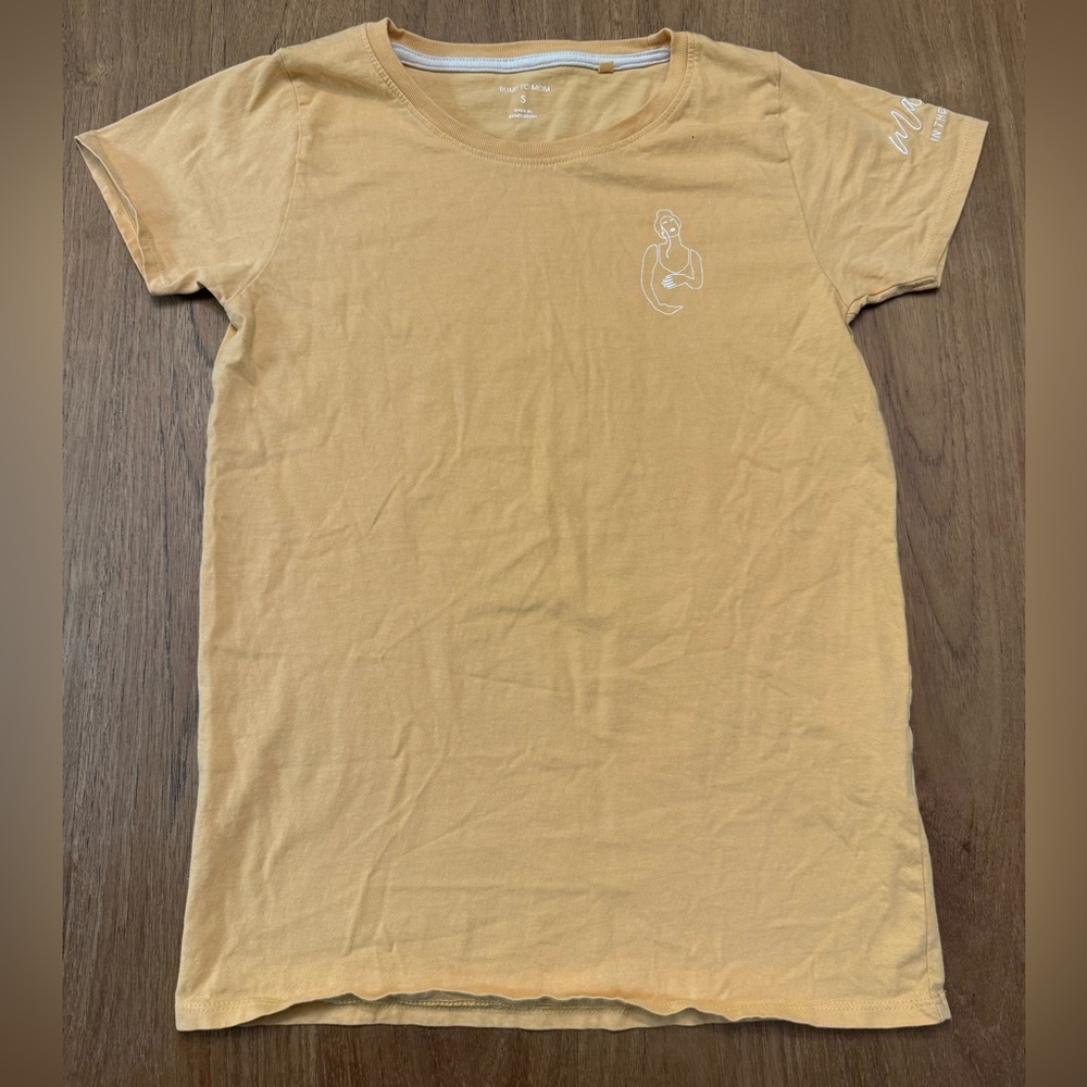 Maternity “Mama in Making” Mustard Yellow Graphic T-Shirt